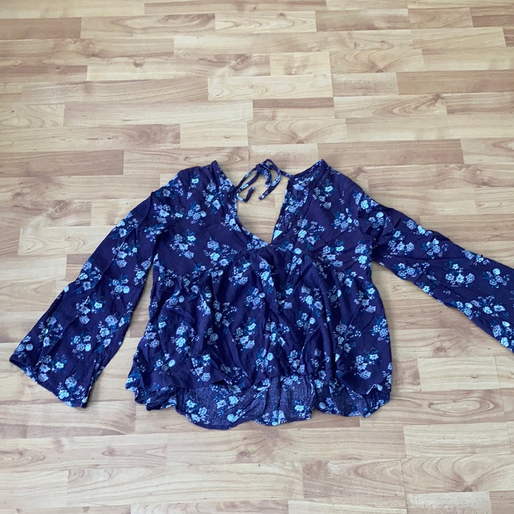 Full tilt bell sleeve top